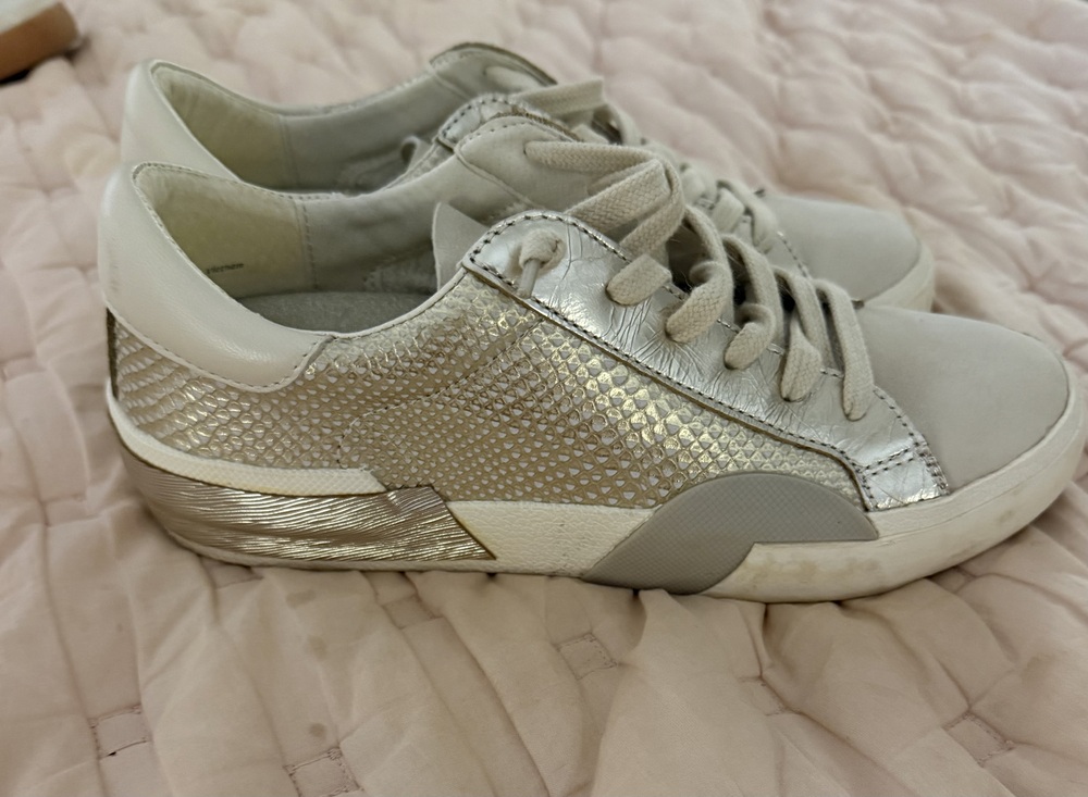 Dolce Vita Zina Sneakers